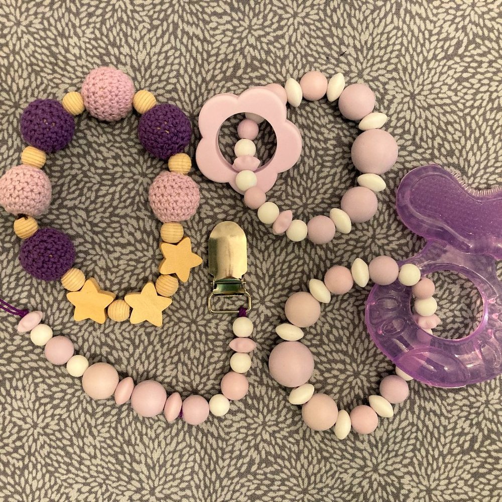 Silicone and Wood pacifier dummy leash/chain/teeth